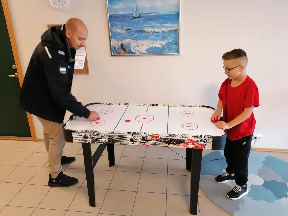 Hausvikstranda Lyngdal Bagian luar foto